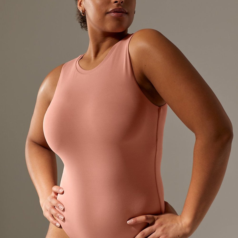 Aritzia Babaton Contour Muscle Bodysuit NWOT